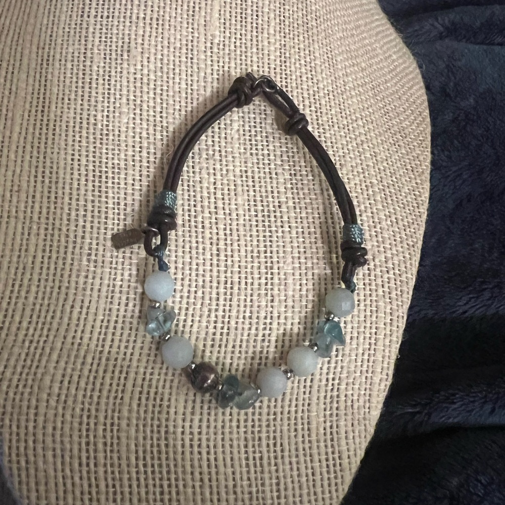 Peyote Bird Sterling Silver & Beaded Leather Bracelet, good condition - Picture 3 of 8